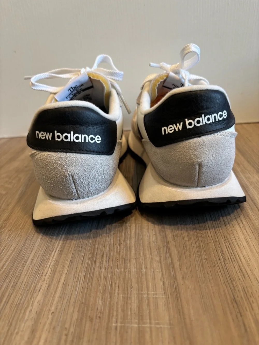 Sold - Picture 4 of 6